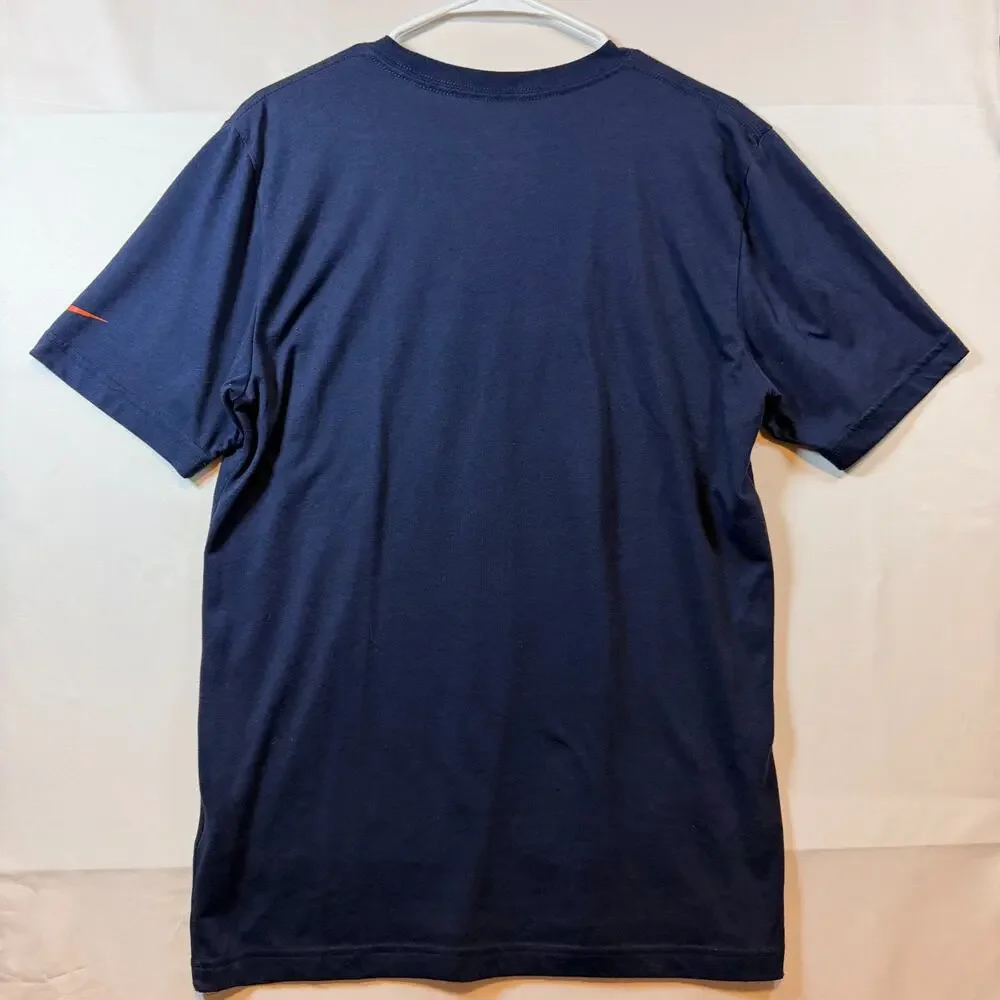 Nike NFL Chicago Bears 50 Yard Line Graphic Navy Blue T Shirt Mens Size Medium